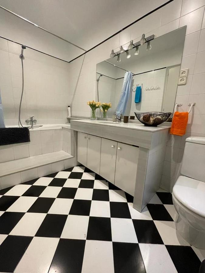 Rooms Aribau Barcelona Ngoại thất bức ảnh