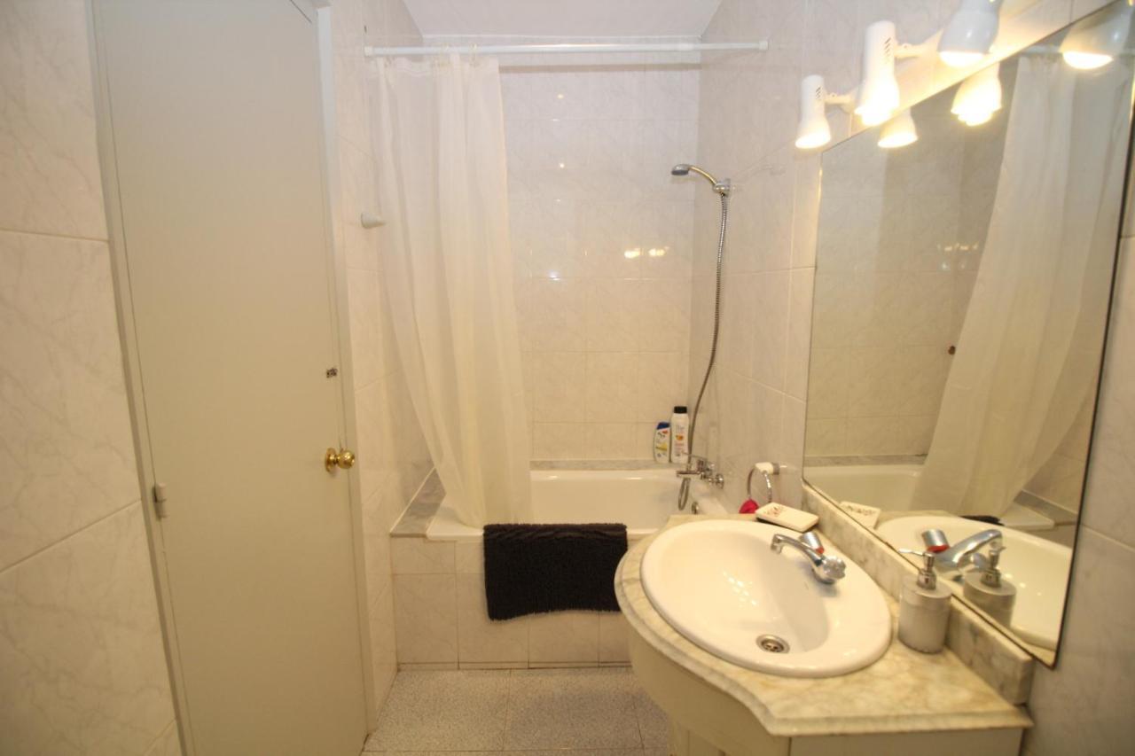 Rooms Aribau Barcelona Ngoại thất bức ảnh