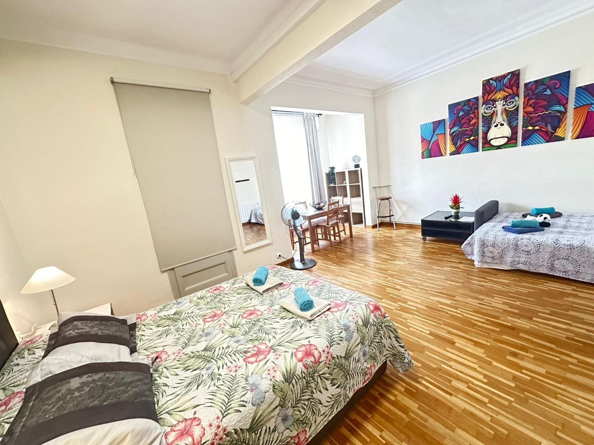 Rooms Aribau Barcelona Ngoại thất bức ảnh