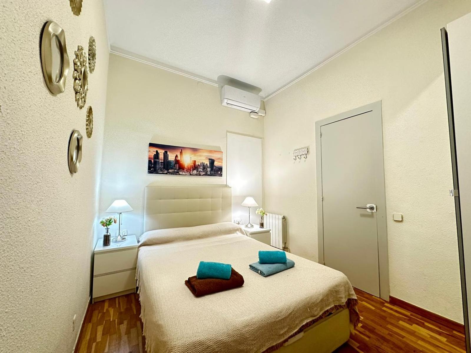 Rooms Aribau Barcelona Ngoại thất bức ảnh