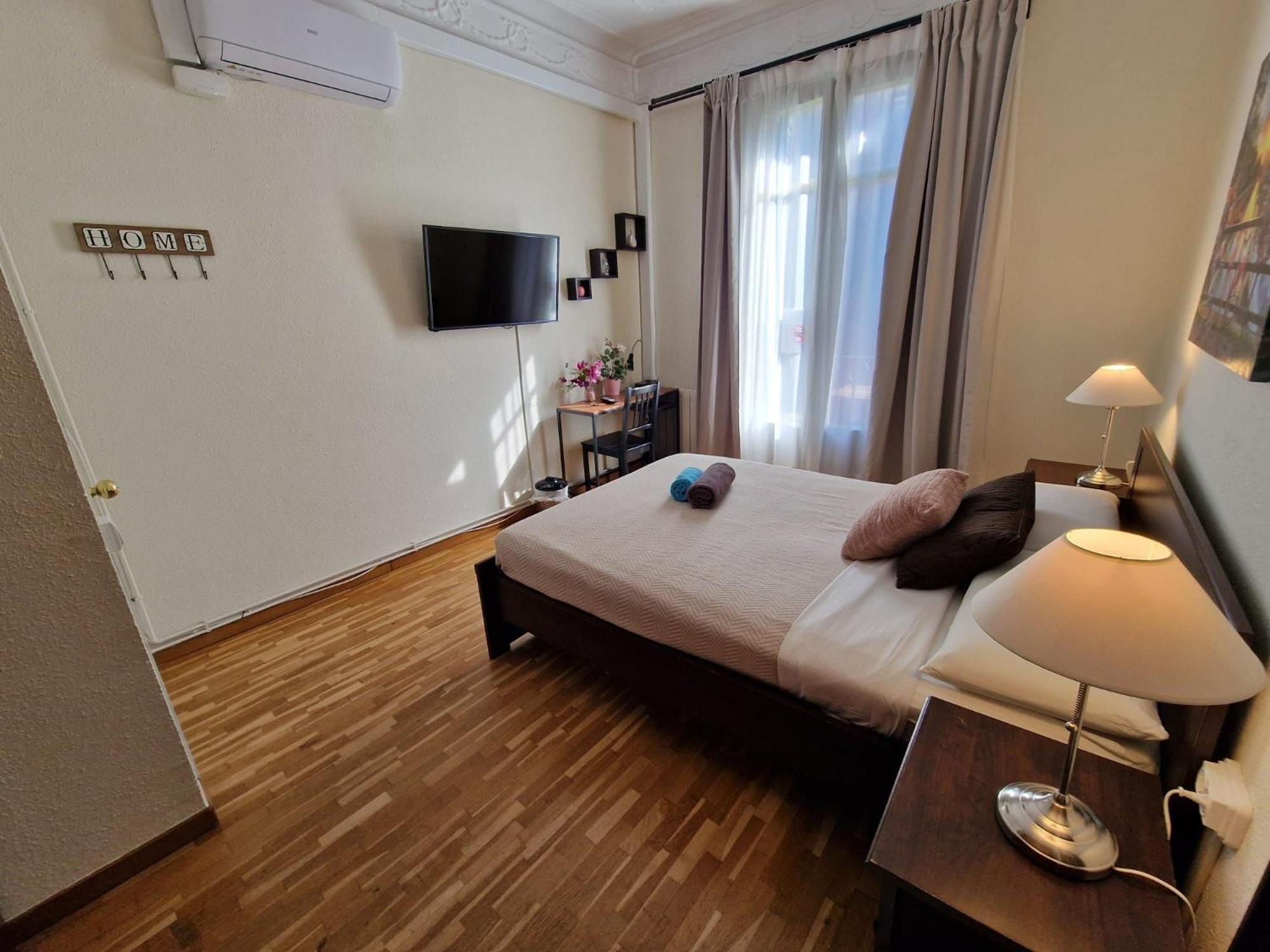 Rooms Aribau Barcelona Ngoại thất bức ảnh